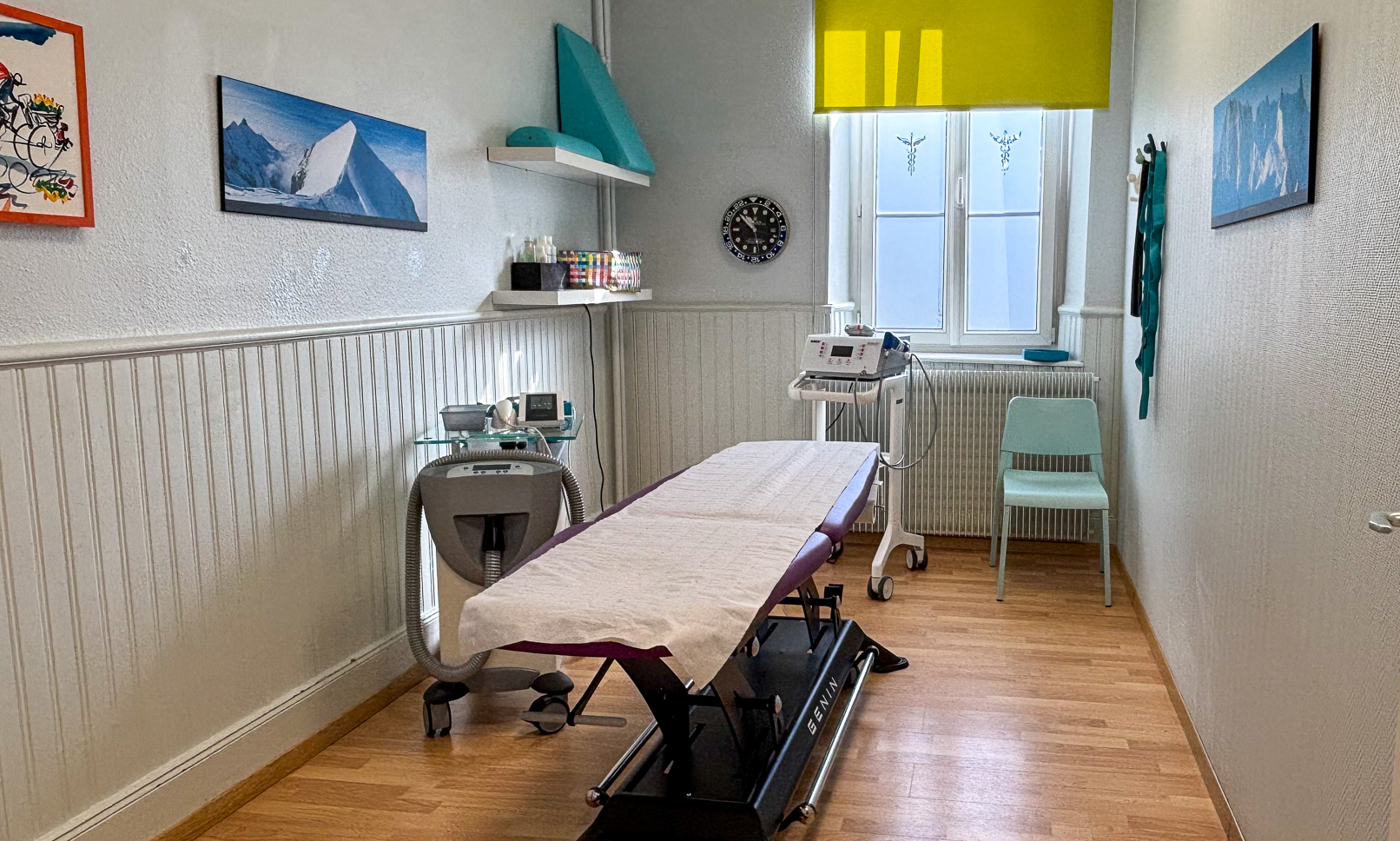 Salle de soins du cabinet de kinésithérapie